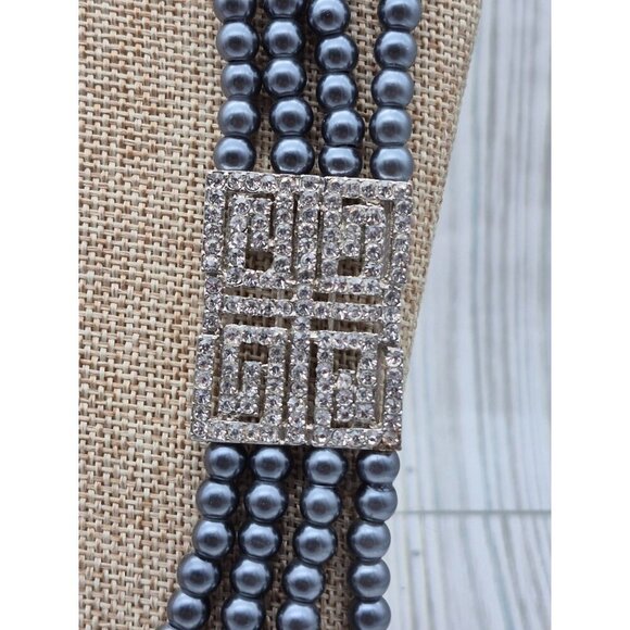 NWT Dark Gray Faux Pearl Mutli Strand Bead Necklace Long Layered Crystal Accent - Picture 4 of 8